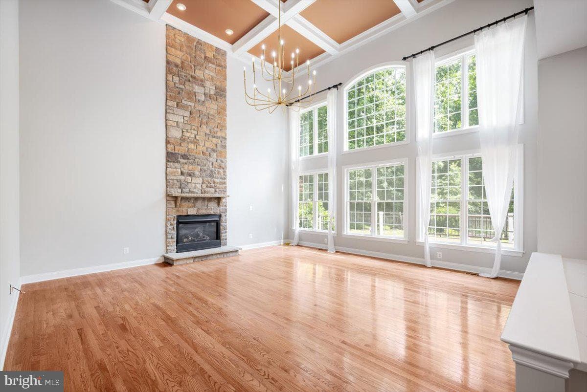 23284 Meadowvale Glen Court photo 24