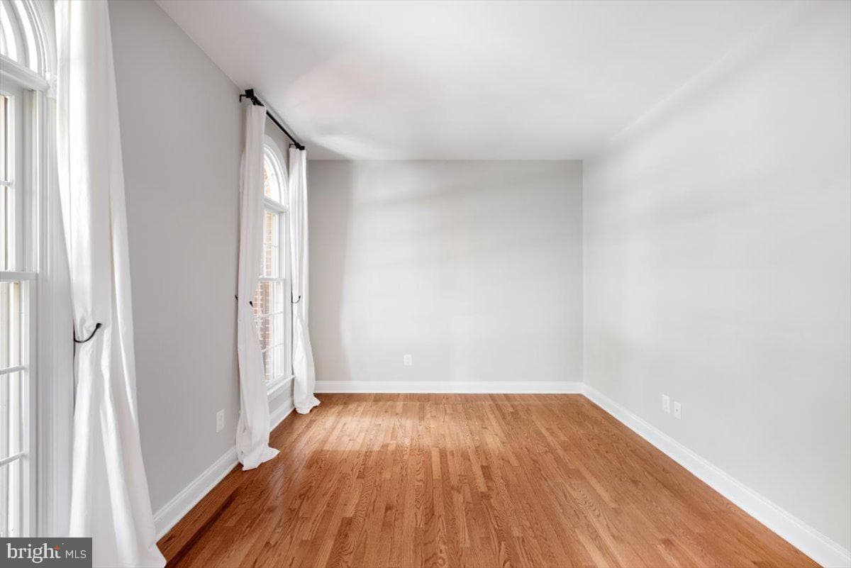 23284 Meadowvale Glen Court photo 30