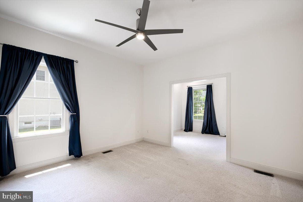 23284 Meadowvale Glen Court photo 47