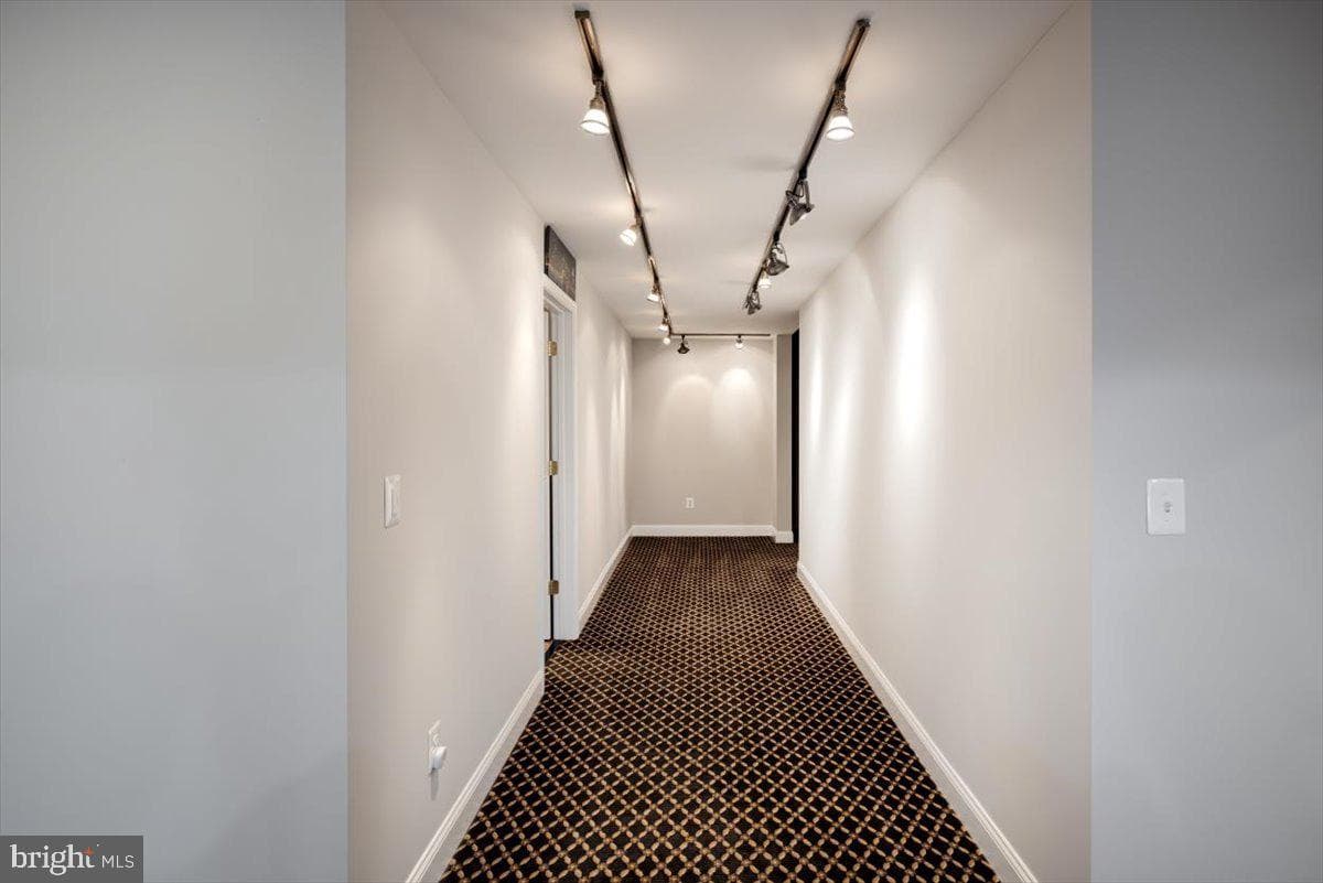23284 Meadowvale Glen Court photo 59