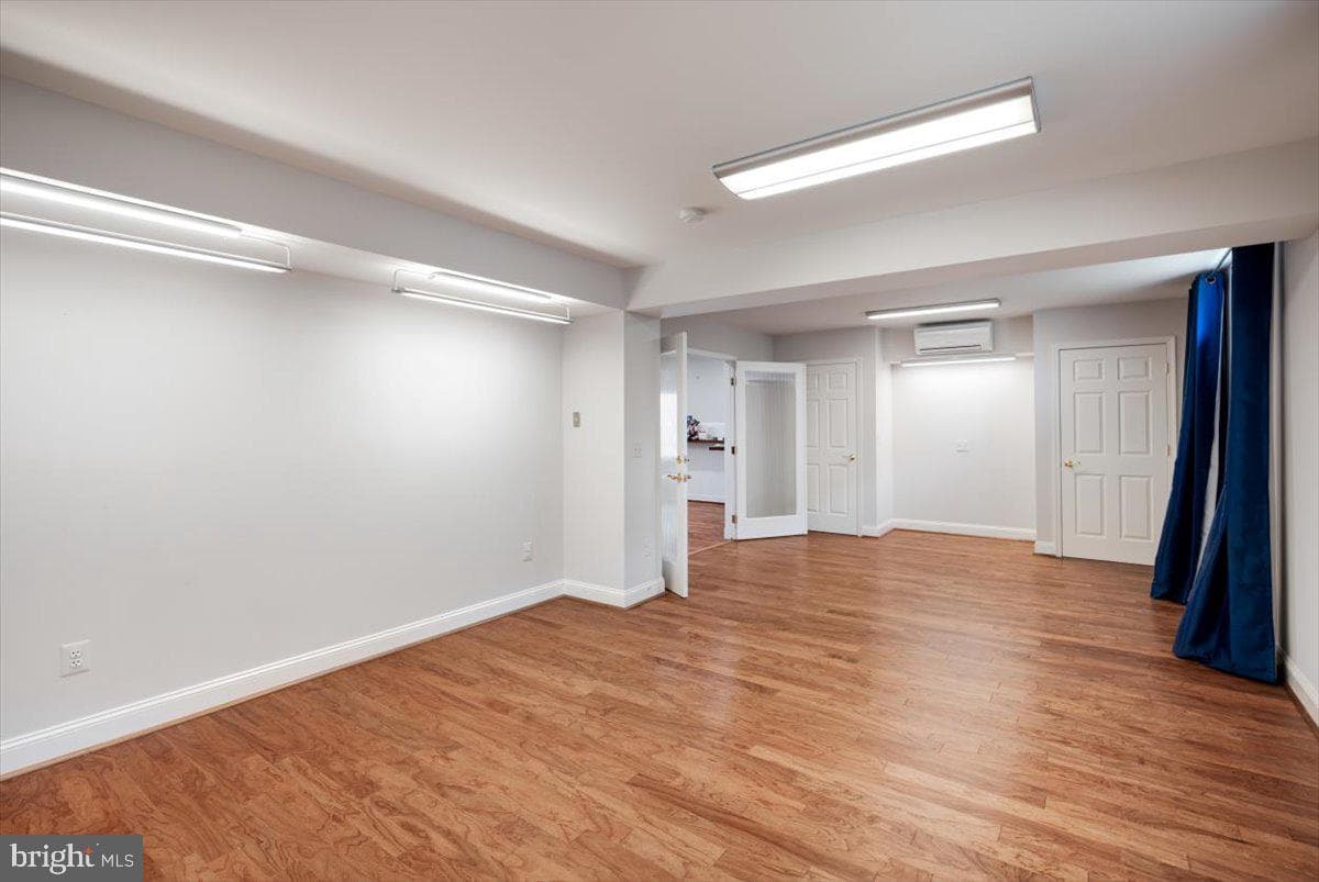 23284 Meadowvale Glen Court photo 63