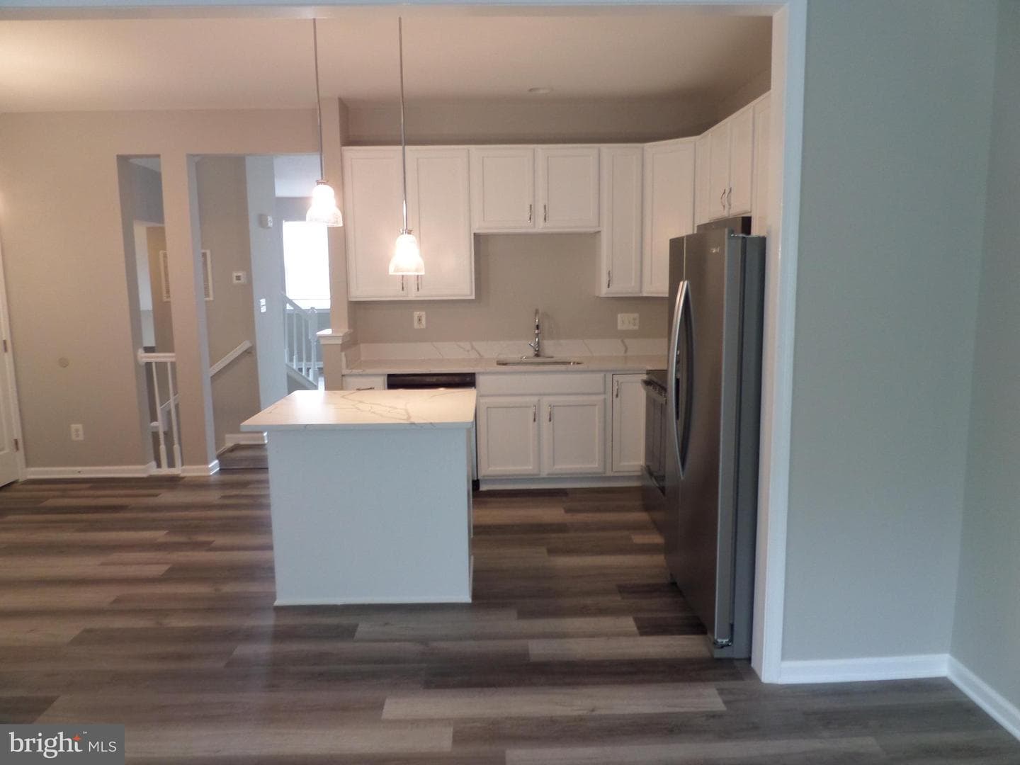 41885 Precious Square photo 27