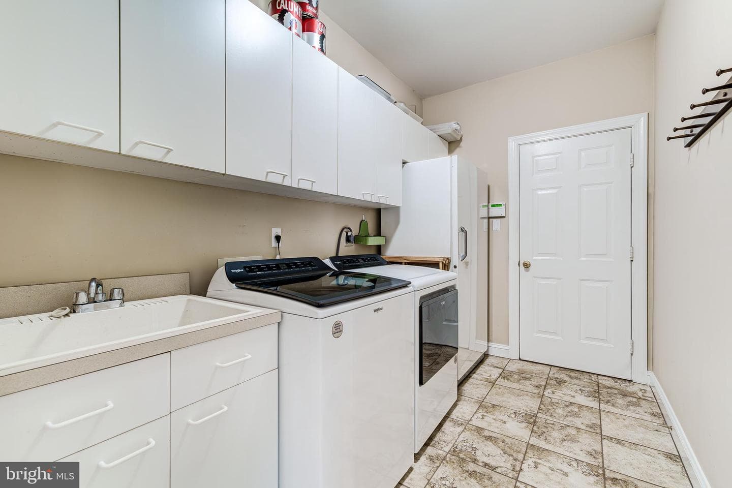 505 Beauregard Drive SE photo 37