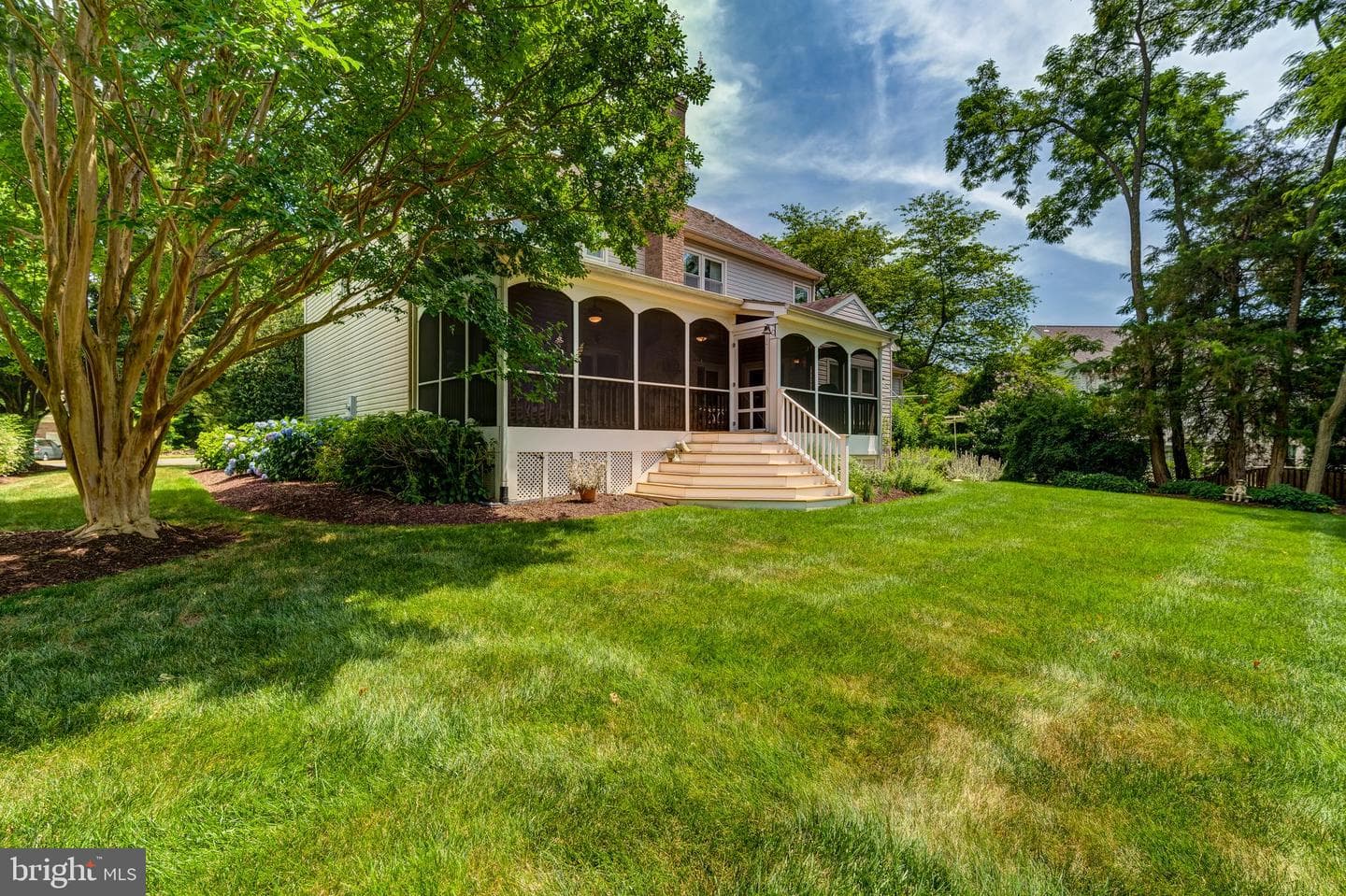505 Beauregard Drive SE photo 4