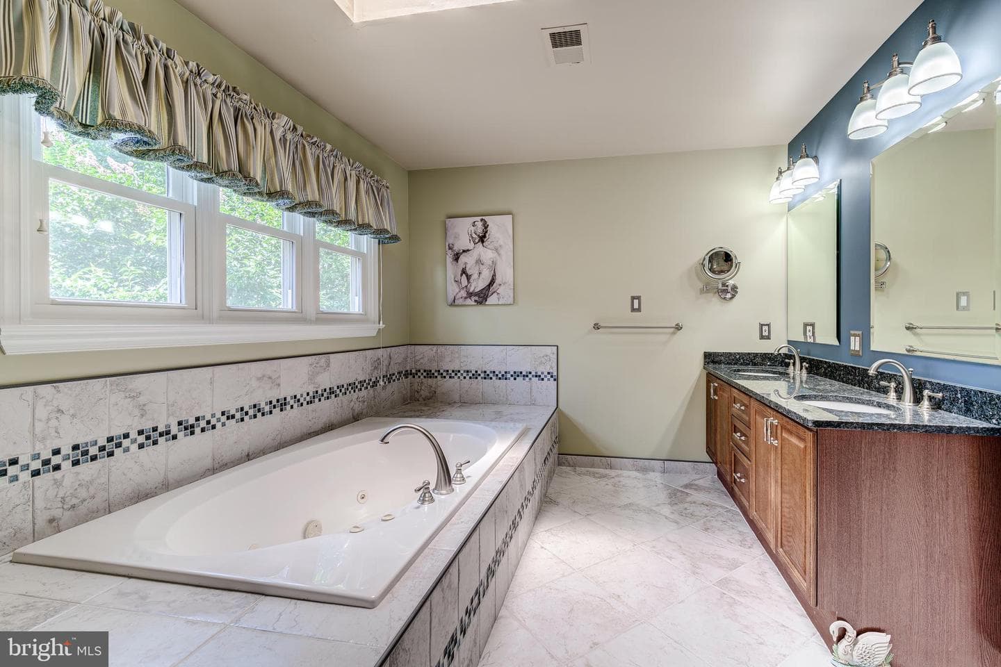 505 Beauregard Drive SE photo 55