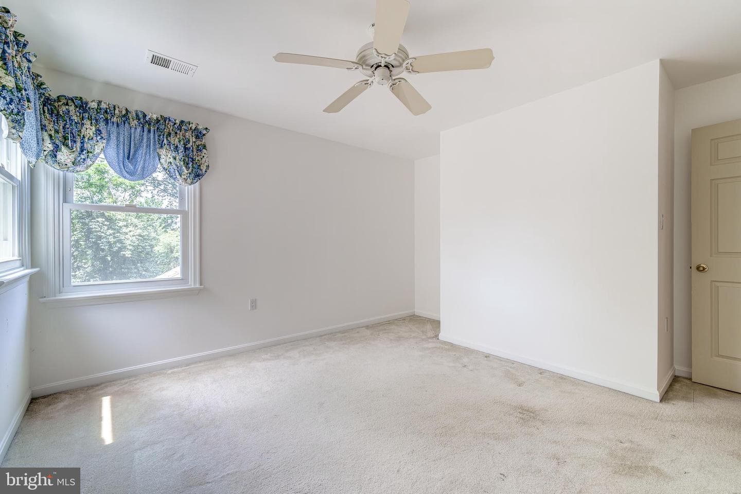 505 Beauregard Drive SE photo 64