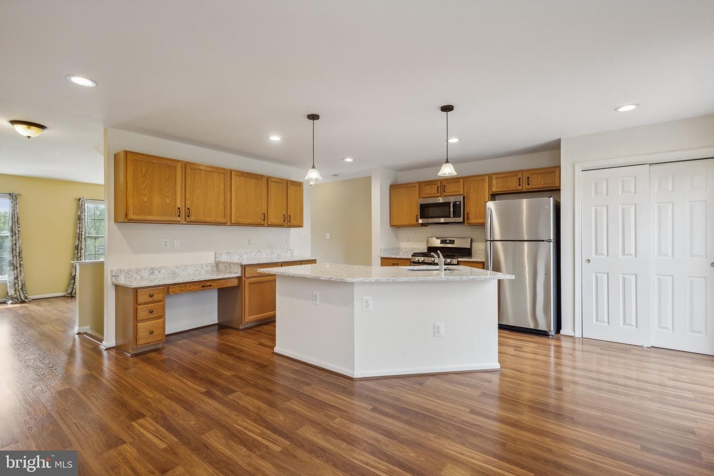 22274 Great Trail Terrace photo 10