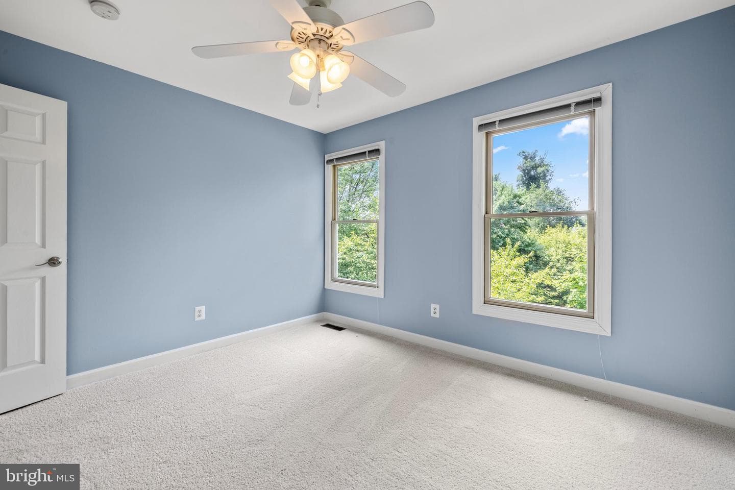 20644 Cutwater Place photo 28
