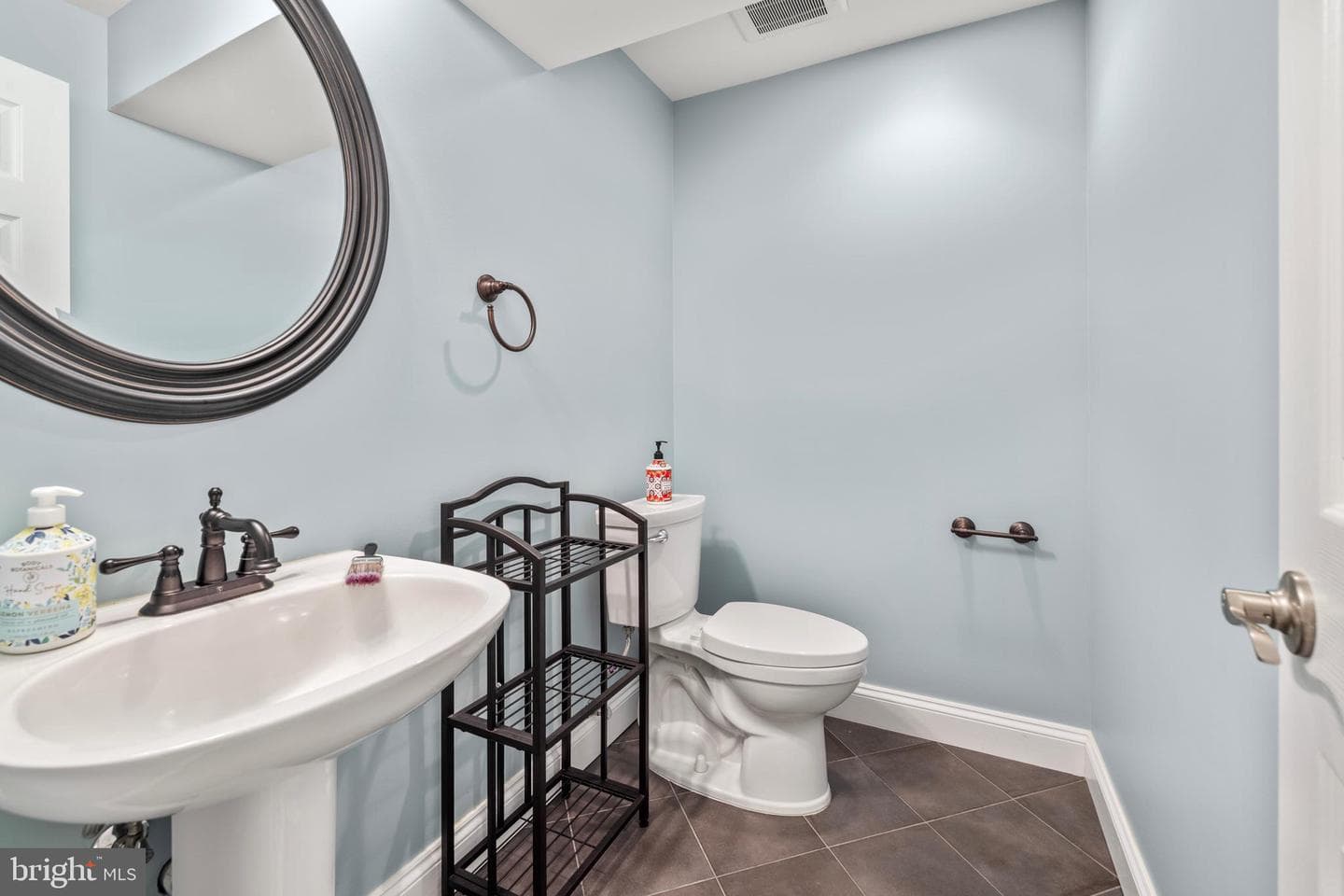 20644 Cutwater Place photo 38