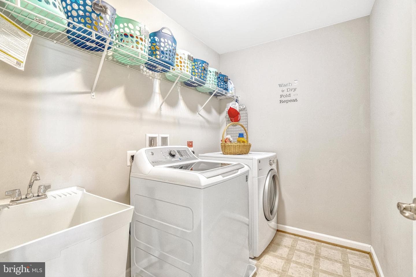 25854 Sycamore Grove Place photo 31
