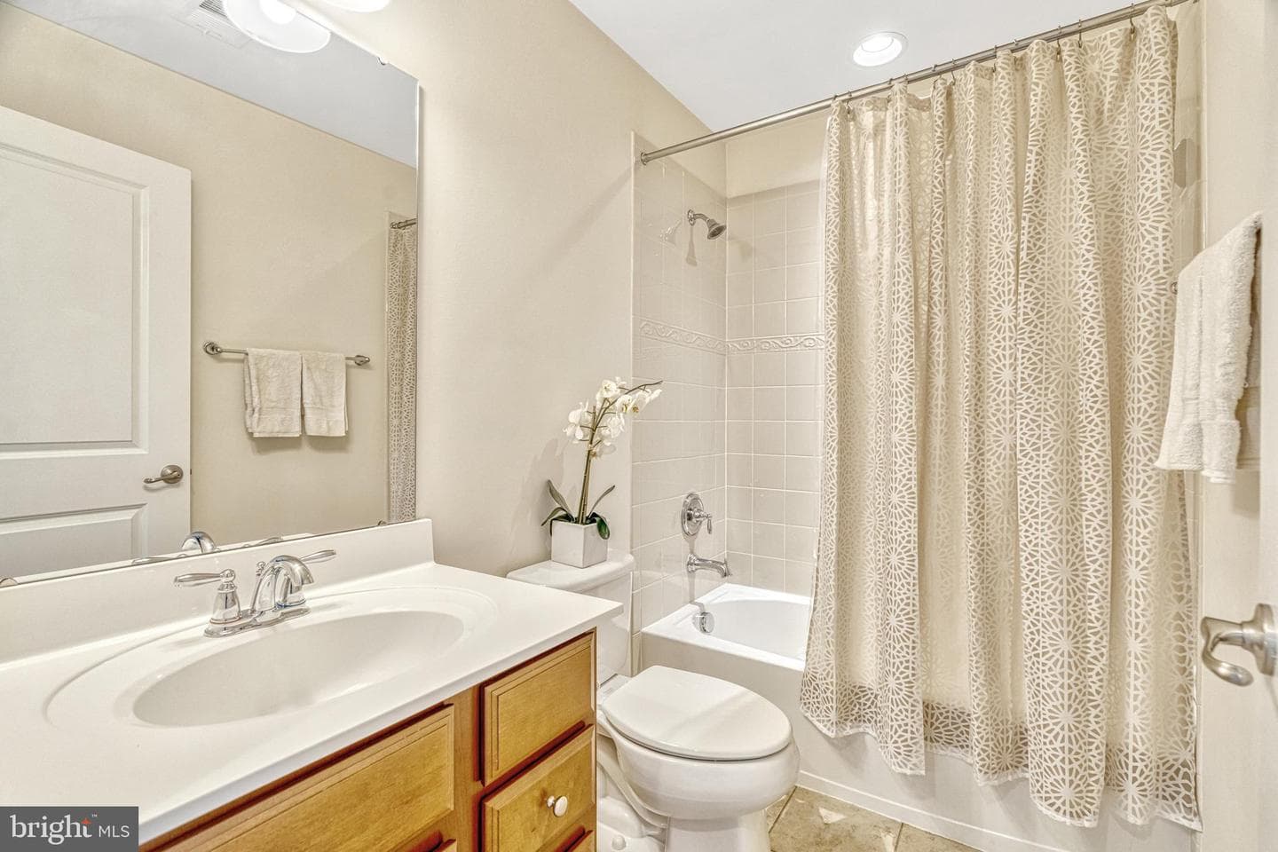 25854 Sycamore Grove Place photo 32