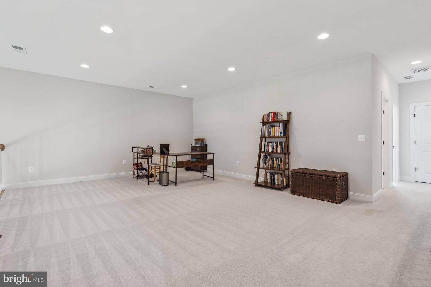 17691 Lakefield Road photo 30