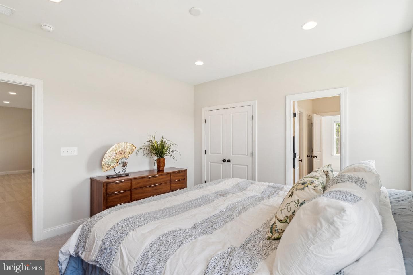 17691 Lakefield Road photo 33