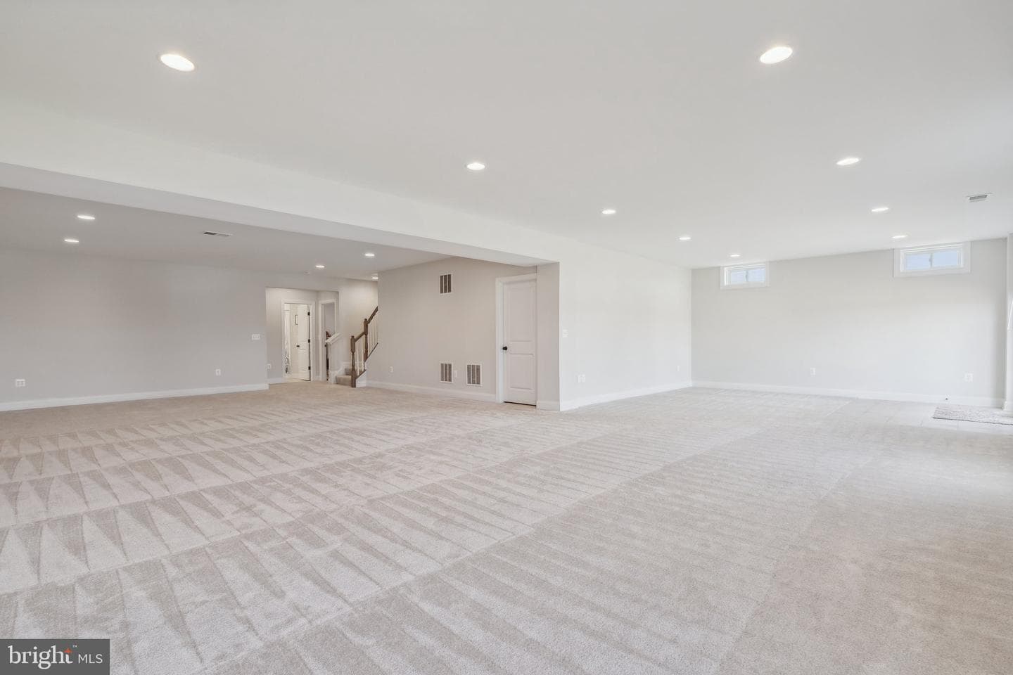 17691 Lakefield Road photo 40