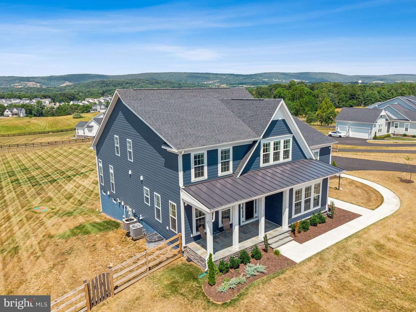 17691 Lakefield Road photo 52
