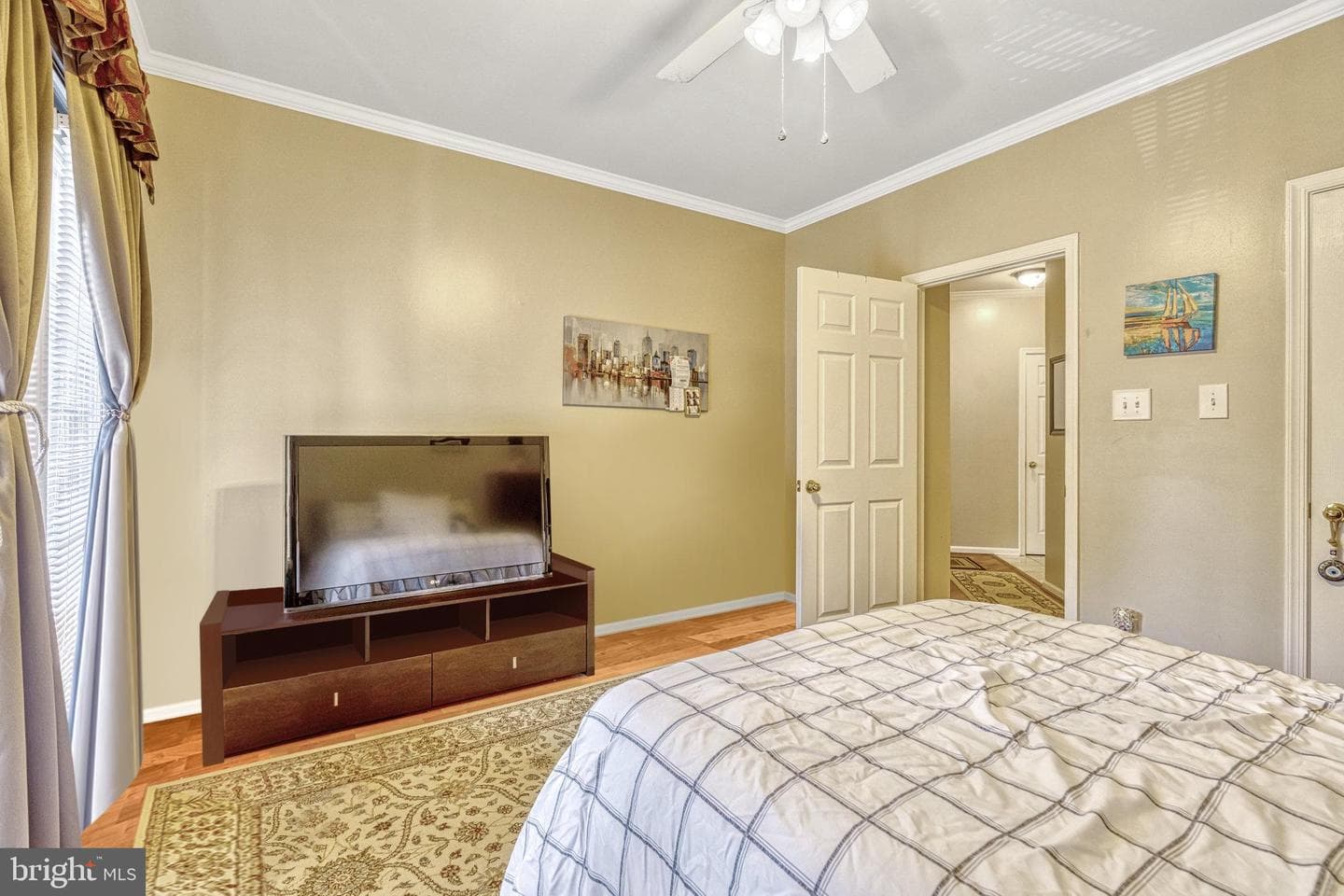 20419 Riverbend Square #200 photo 19