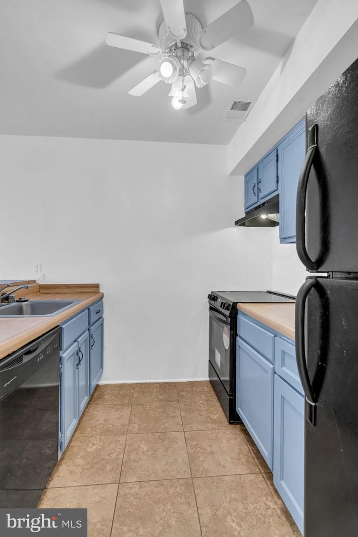 62 Hancock Place NE photo 10