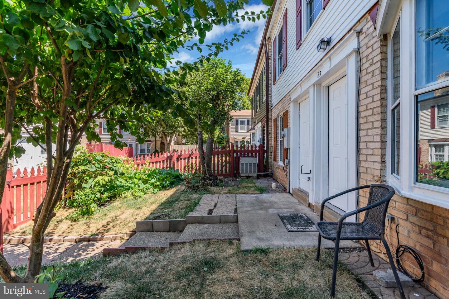 62 Hancock Place NE photo 4