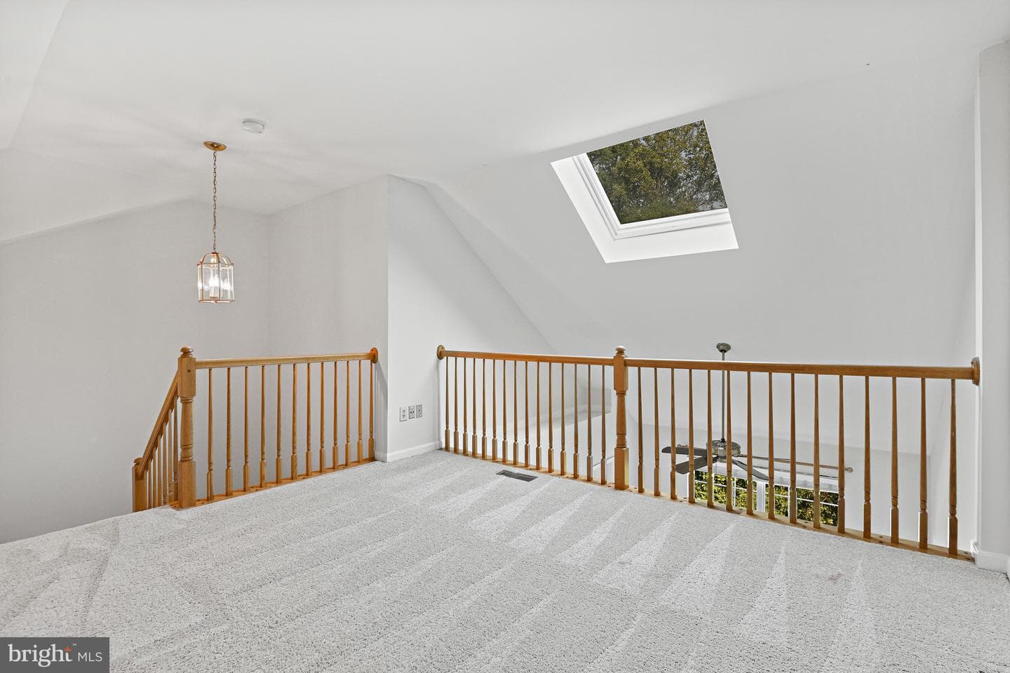 46816 Lawnes Creek Terrace photo 17