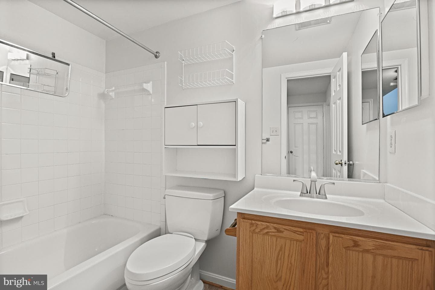 46816 Lawnes Creek Terrace photo 30