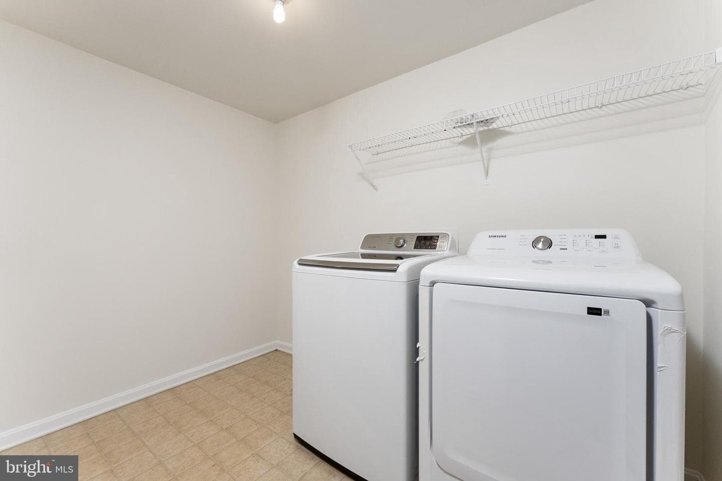 47581 Sandbank Square photo 20
