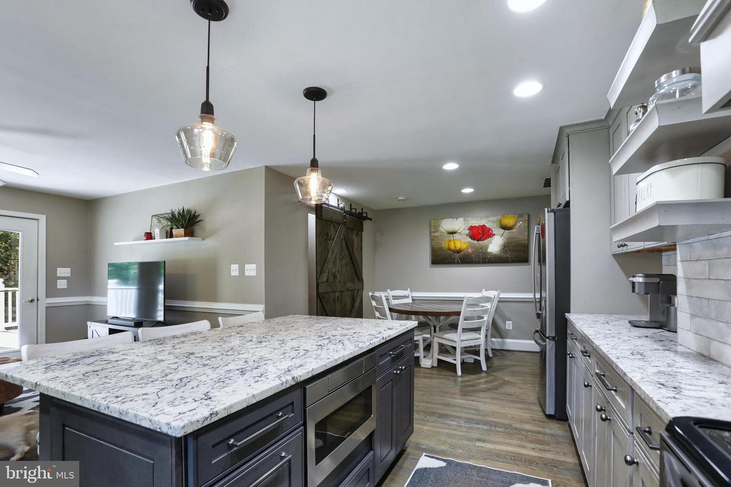 40349 Braddock Road photo 10