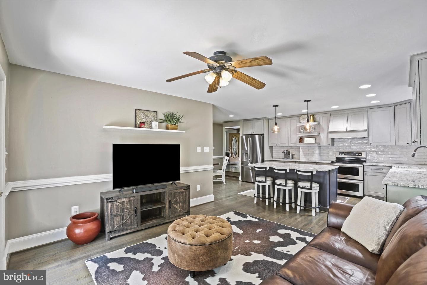 40349 Braddock Road photo 13