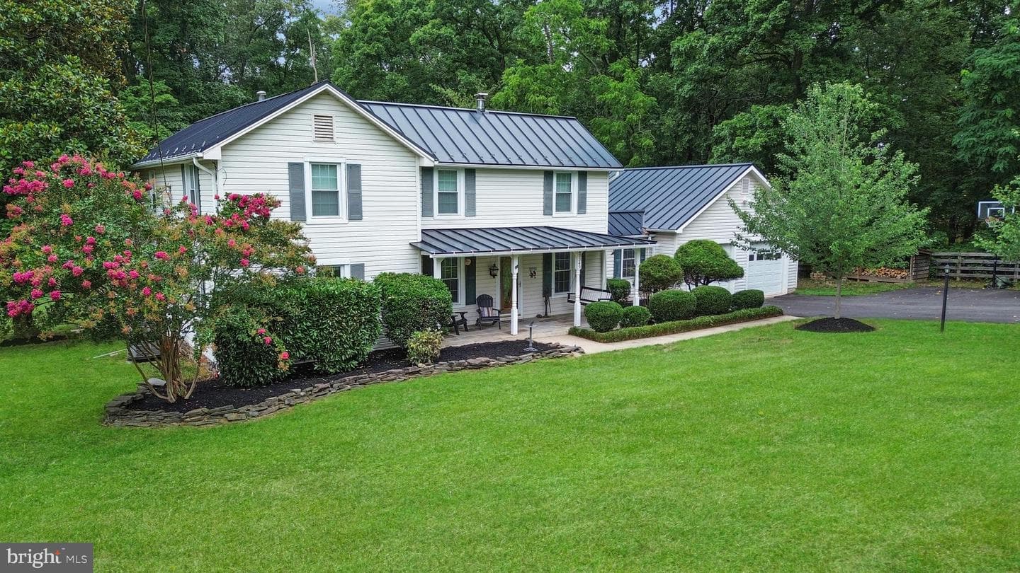 40349 Braddock Road photo 2