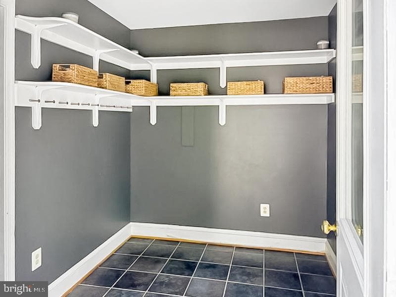 40349 Braddock Road photo 20