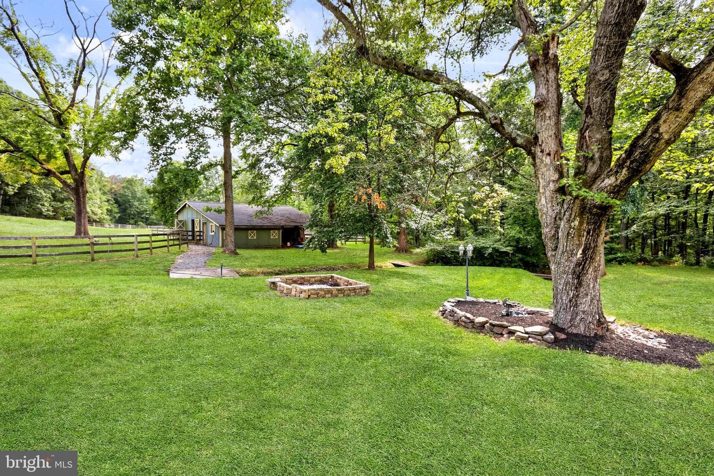 40349 Braddock Road photo 41