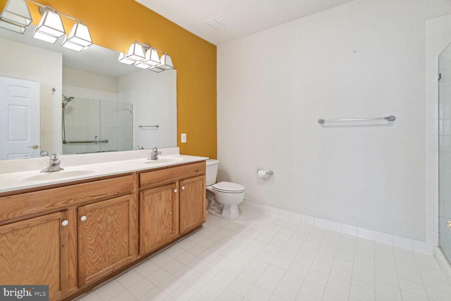 20810 Noble Terr #419 photo 13