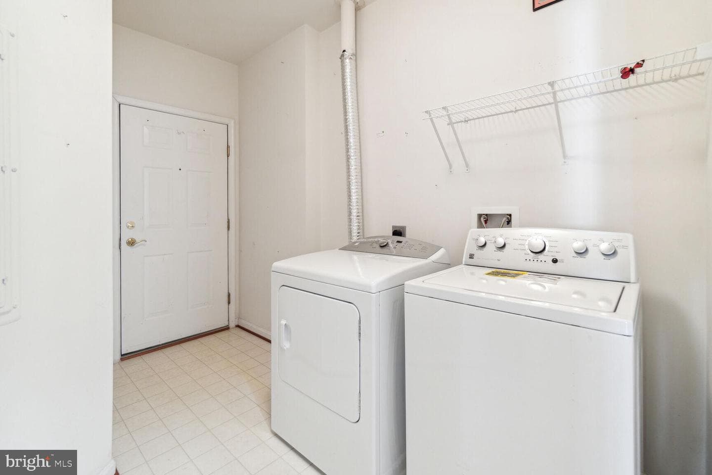20810 Noble Terr #419 photo 16