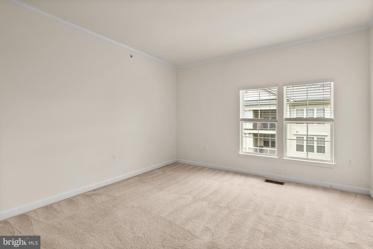42472 Hollyhock Terrace photo 27