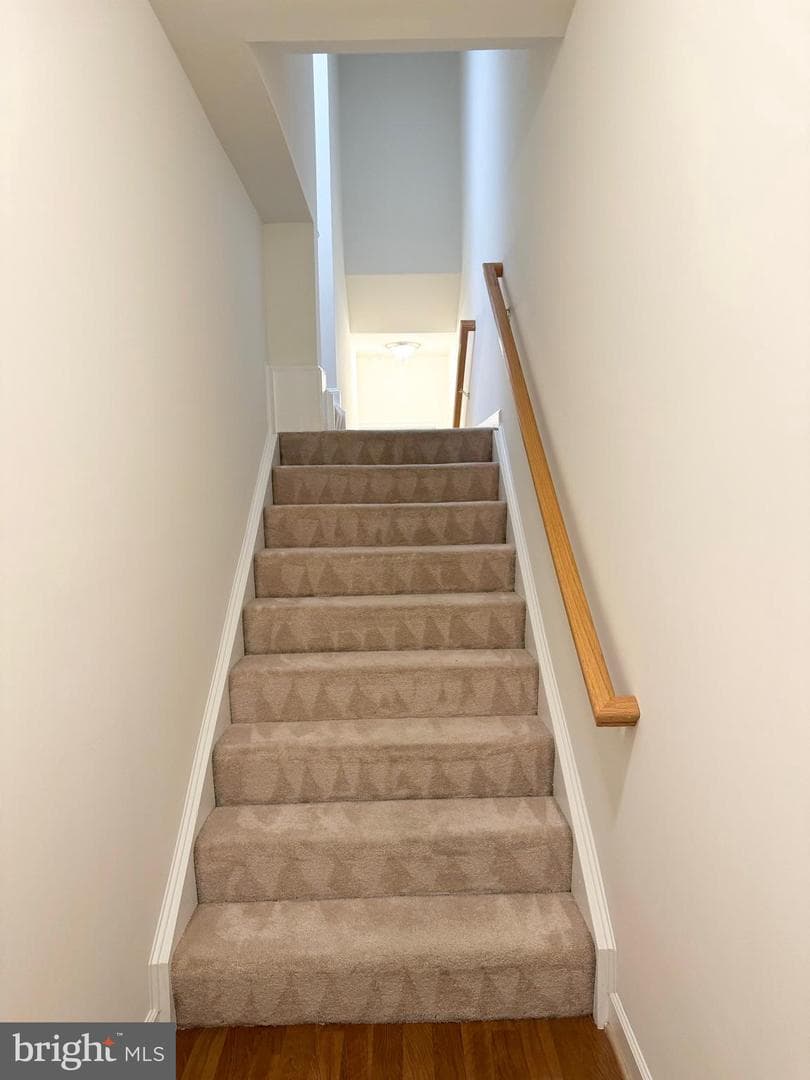 42472 Hollyhock Terrace photo 4