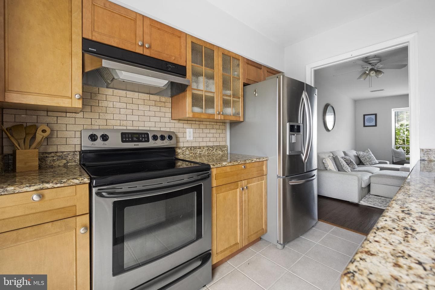 212 Saint Johns Square photo 11