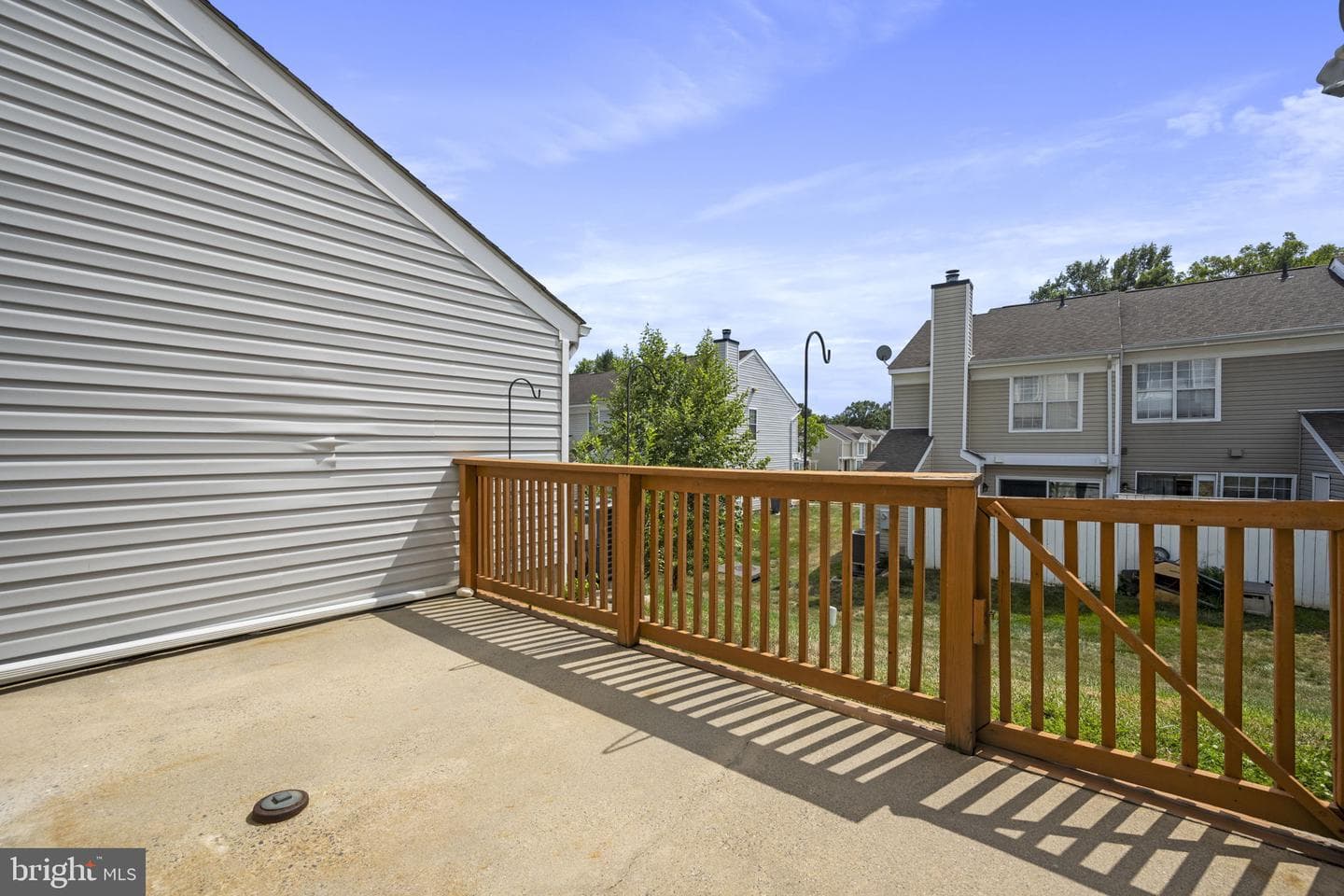 212 Saint Johns Square photo 14