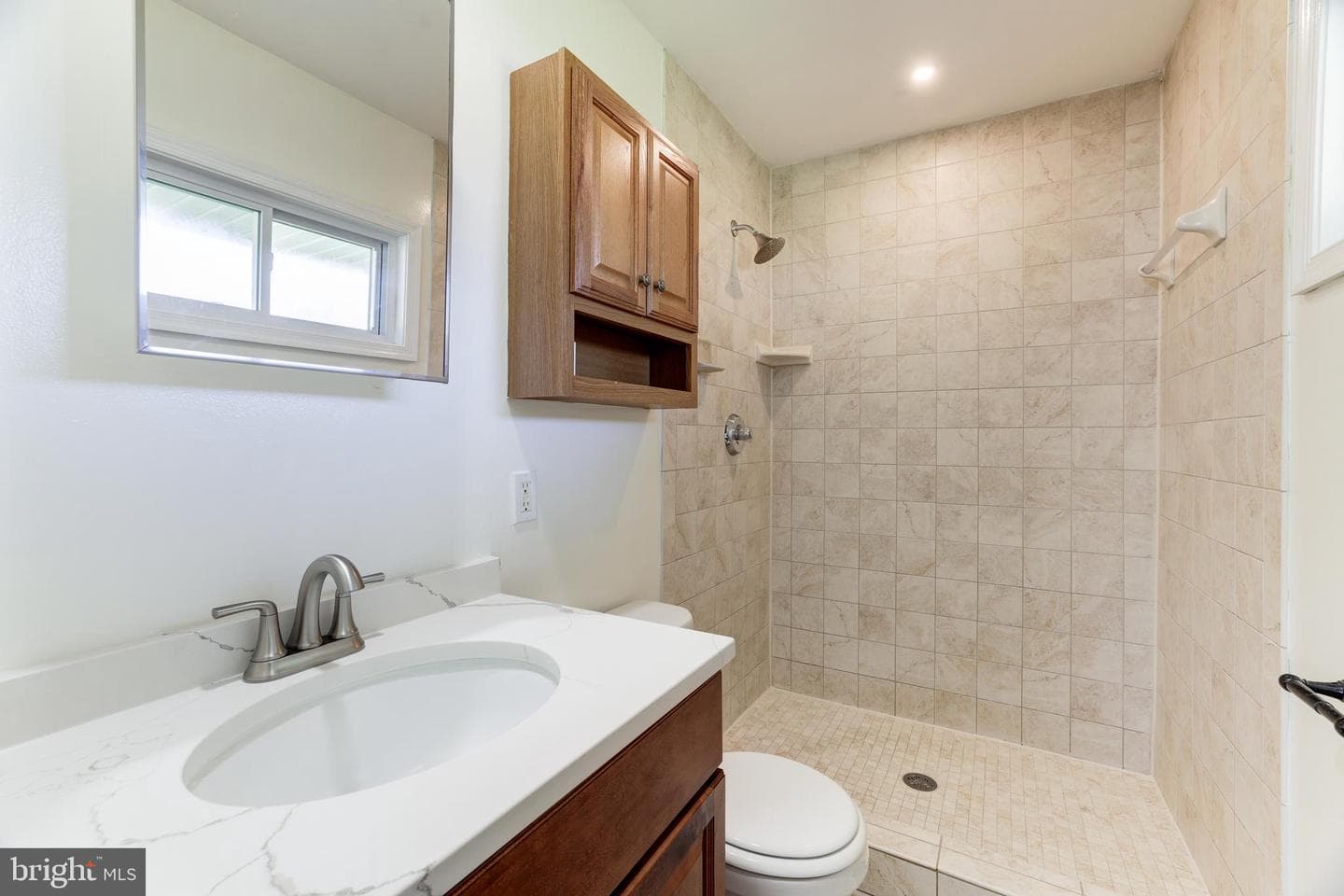 1815 N Brunswick Street photo 19
