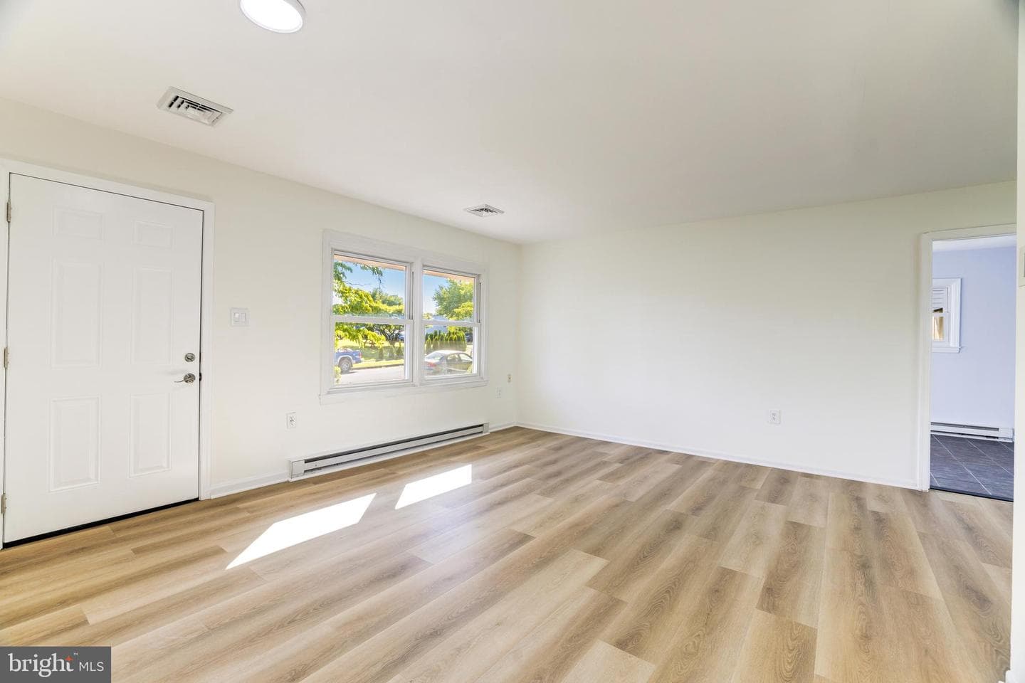 1815 N Brunswick Street photo 6