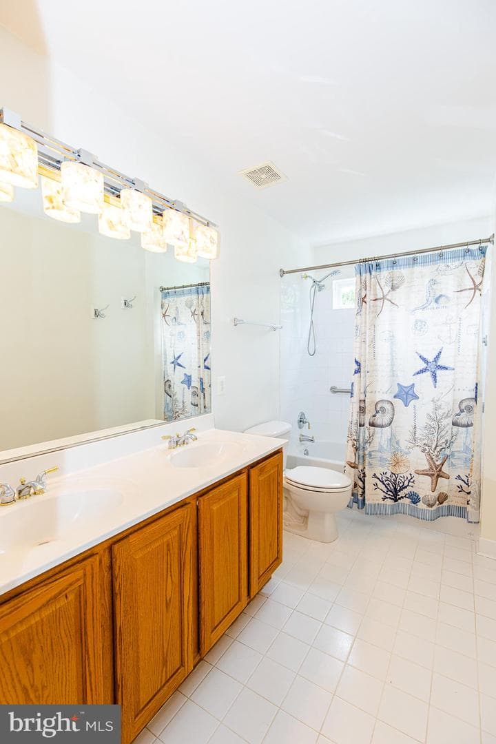 21355 Gentle Heights Court photo 46