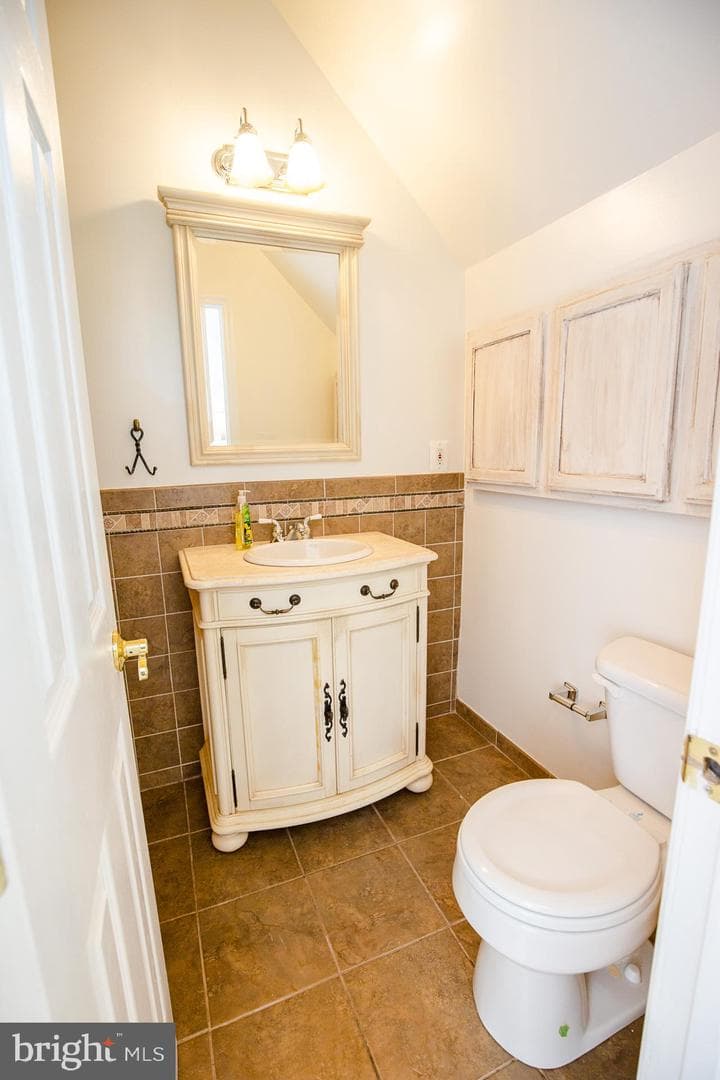 21355 Gentle Heights Court photo 52