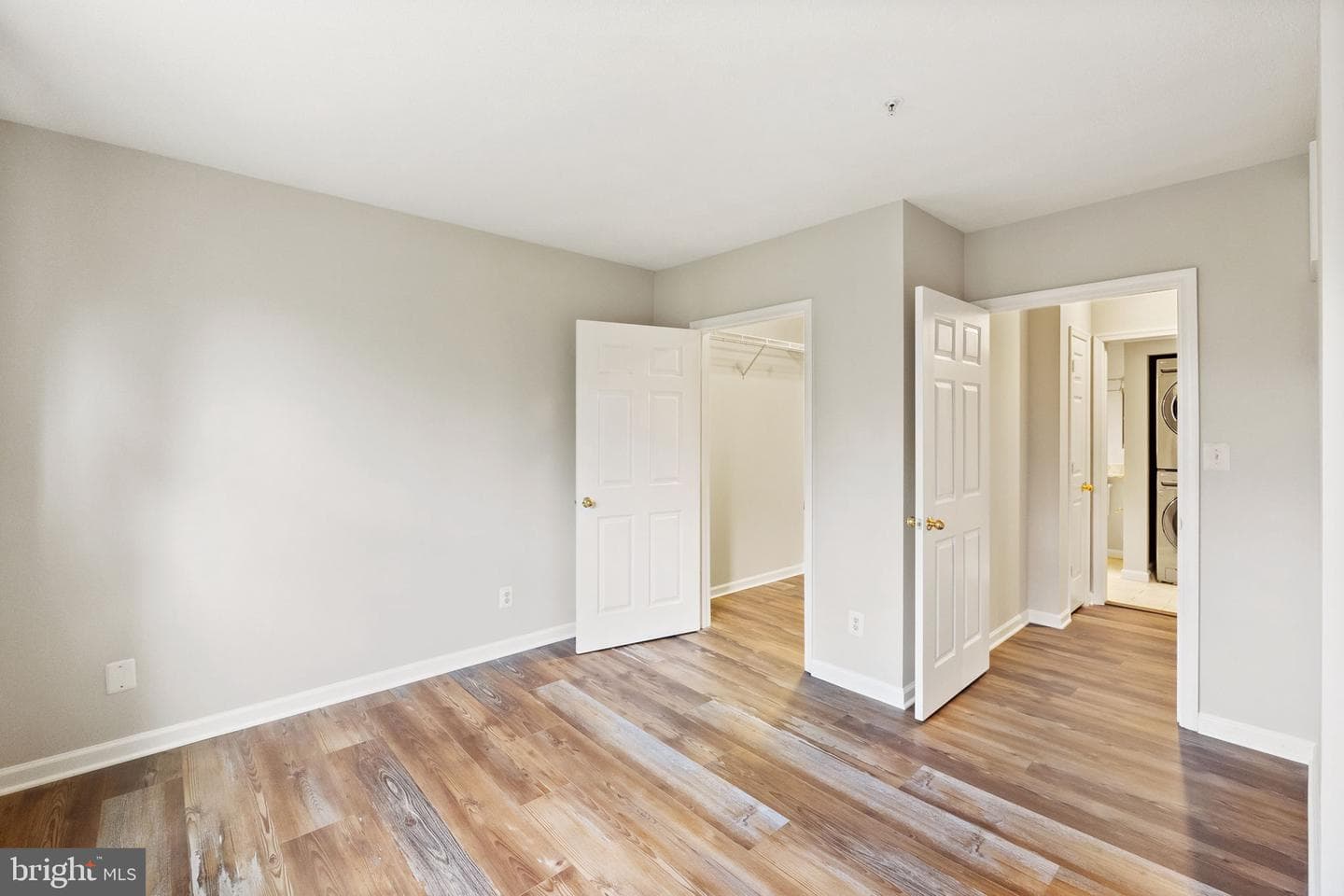 20273 Beechwood Terrace #203 photo 24