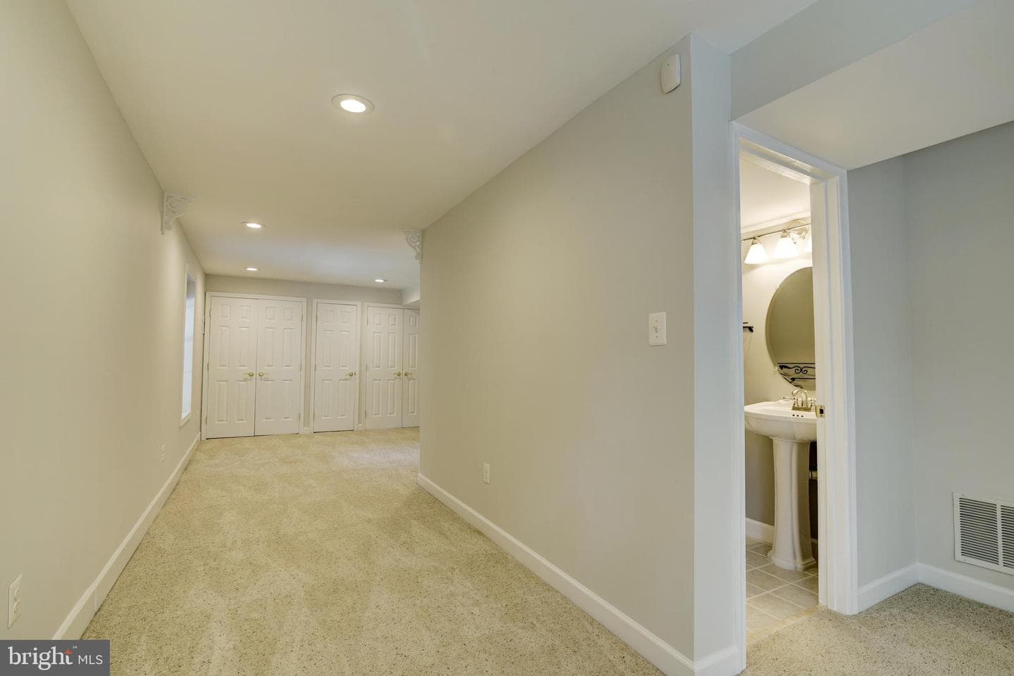 43241 Katie Leigh Court photo 45