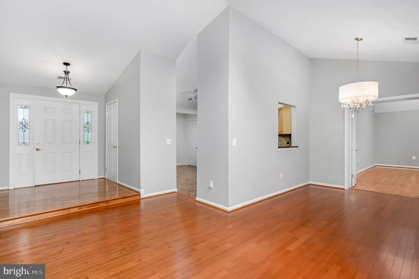 401 Spring Ridge Court photo 10