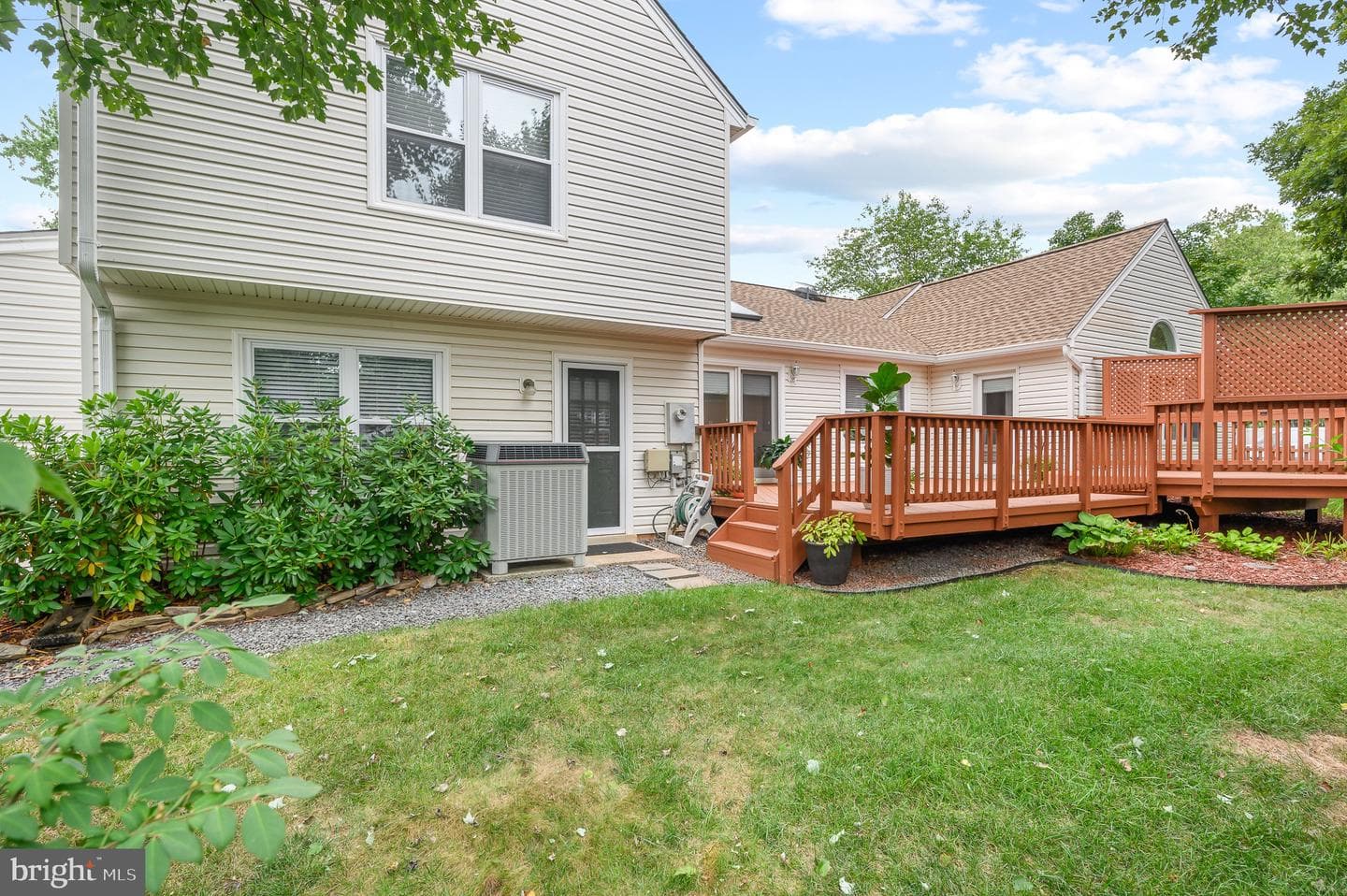 401 Spring Ridge Court photo 38