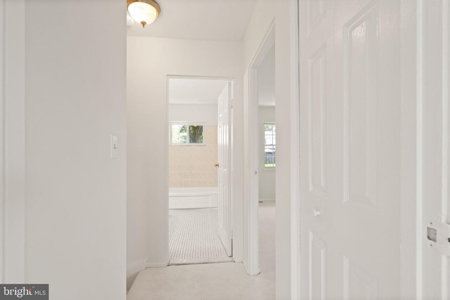 200 N Auburn Drive photo 18