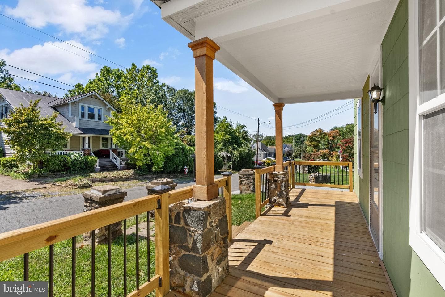 331 E G Street photo 10