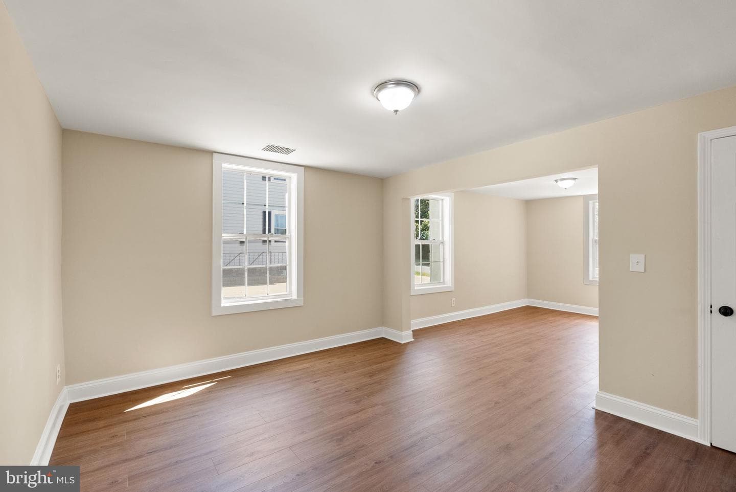 331 E G Street photo 24