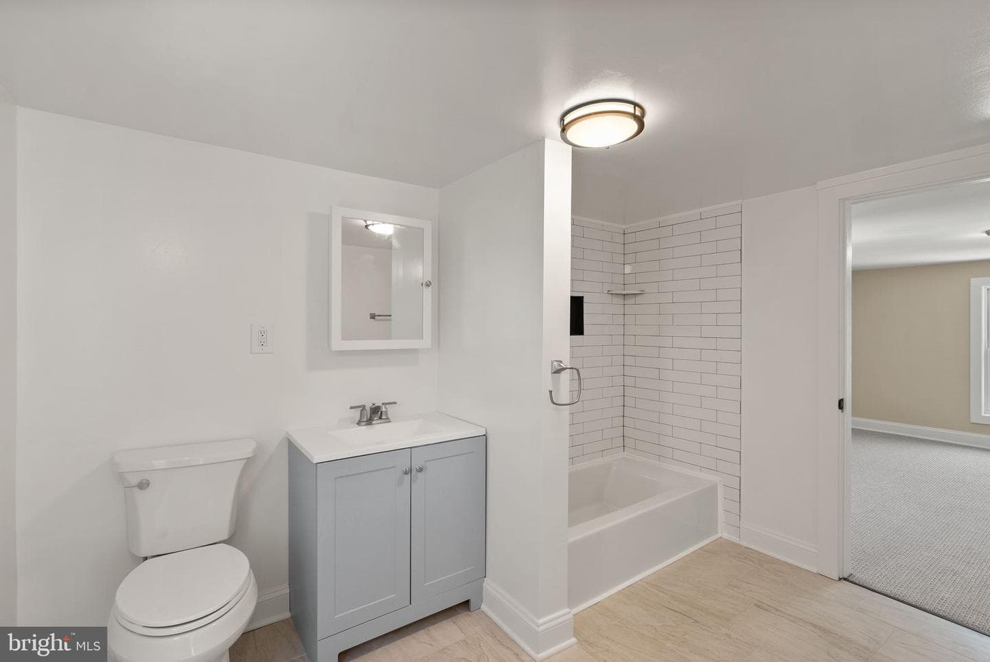 331 E G Street photo 35