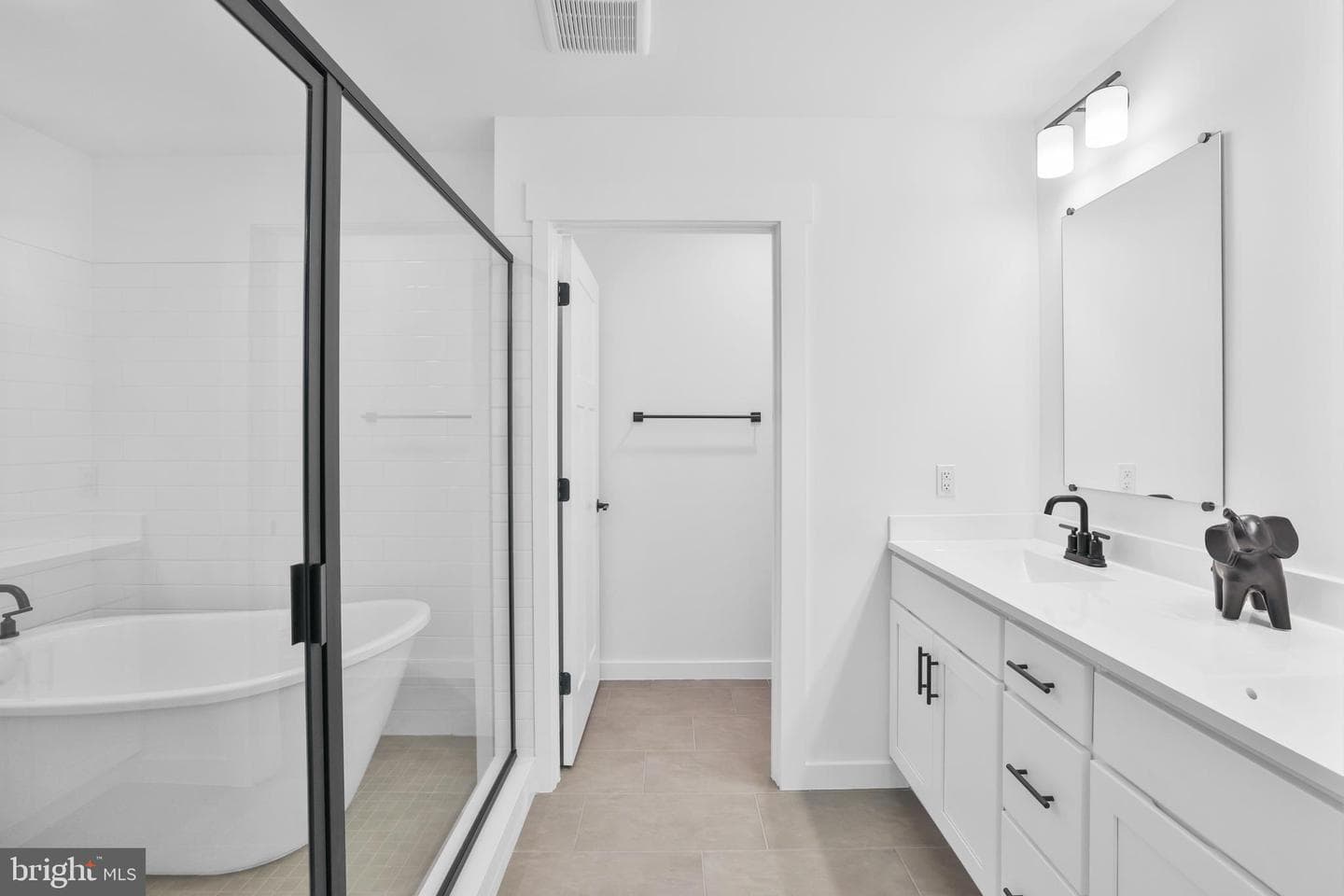22121 St Louis Road photo 10