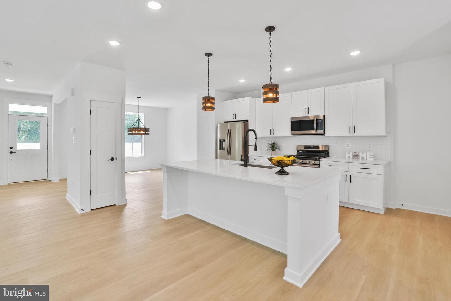 22121 St Louis Road photo 5